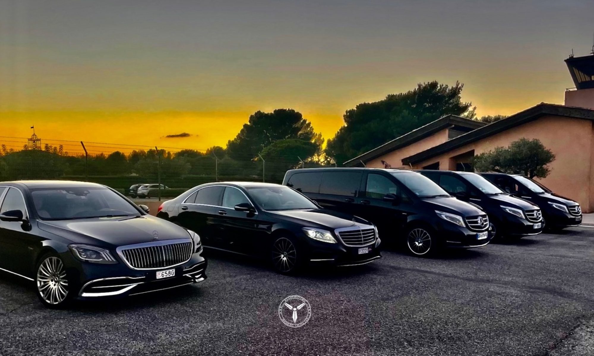 ✨ Étoile Transports : votre chauffeur privé à l’Aéroport du Castellet