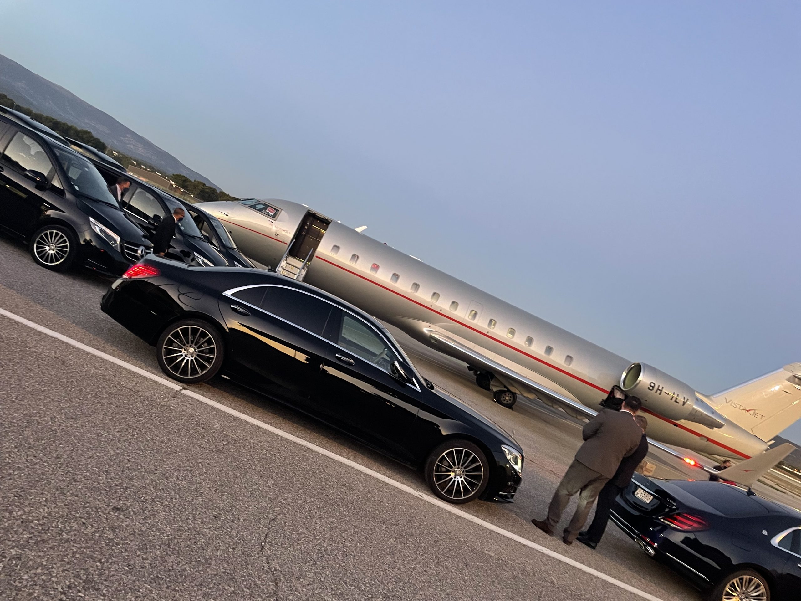 Pourquoi l’aviation d’affaires exige un transport terrestre irréprochable