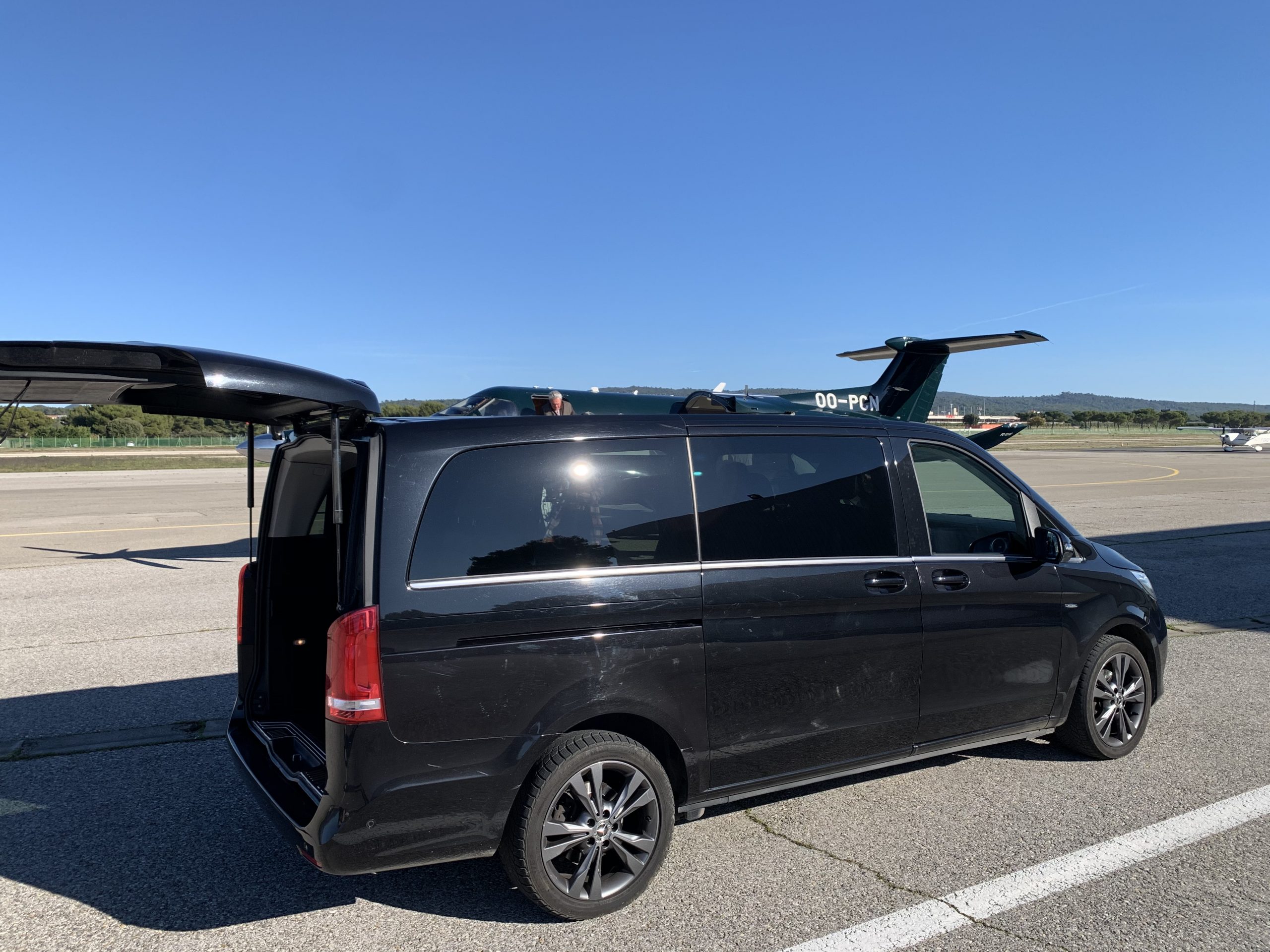📍 Chauffeur privé dans le Var – Aviation & prestige