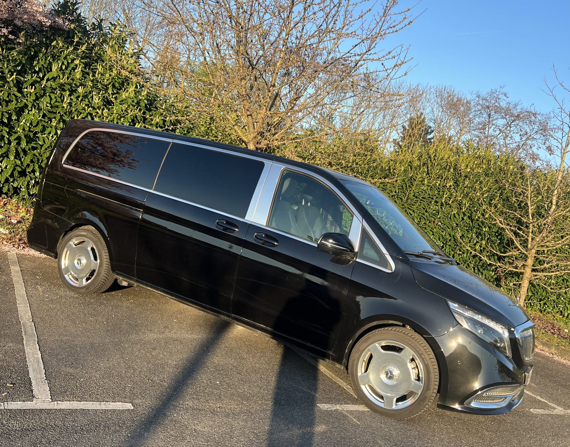 Mercedes EQV Maybach : le luxe électrique réinventé pour le transport premium